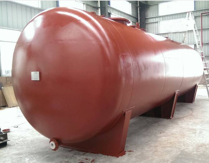 廣東湛江鋼襯塑儲罐儲存30%~33%鹽酸實例
